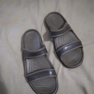 Crocs ladies size 6